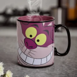 Alice im Wunderland - Grinsekatze Thermoeffekt Tasse