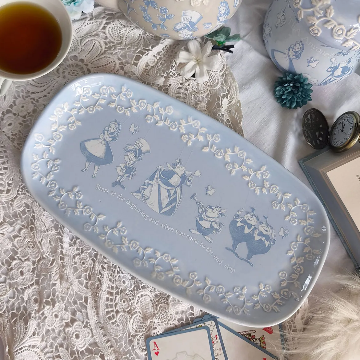 Alice im Wunderland - Start At The Beginning Servierplatte