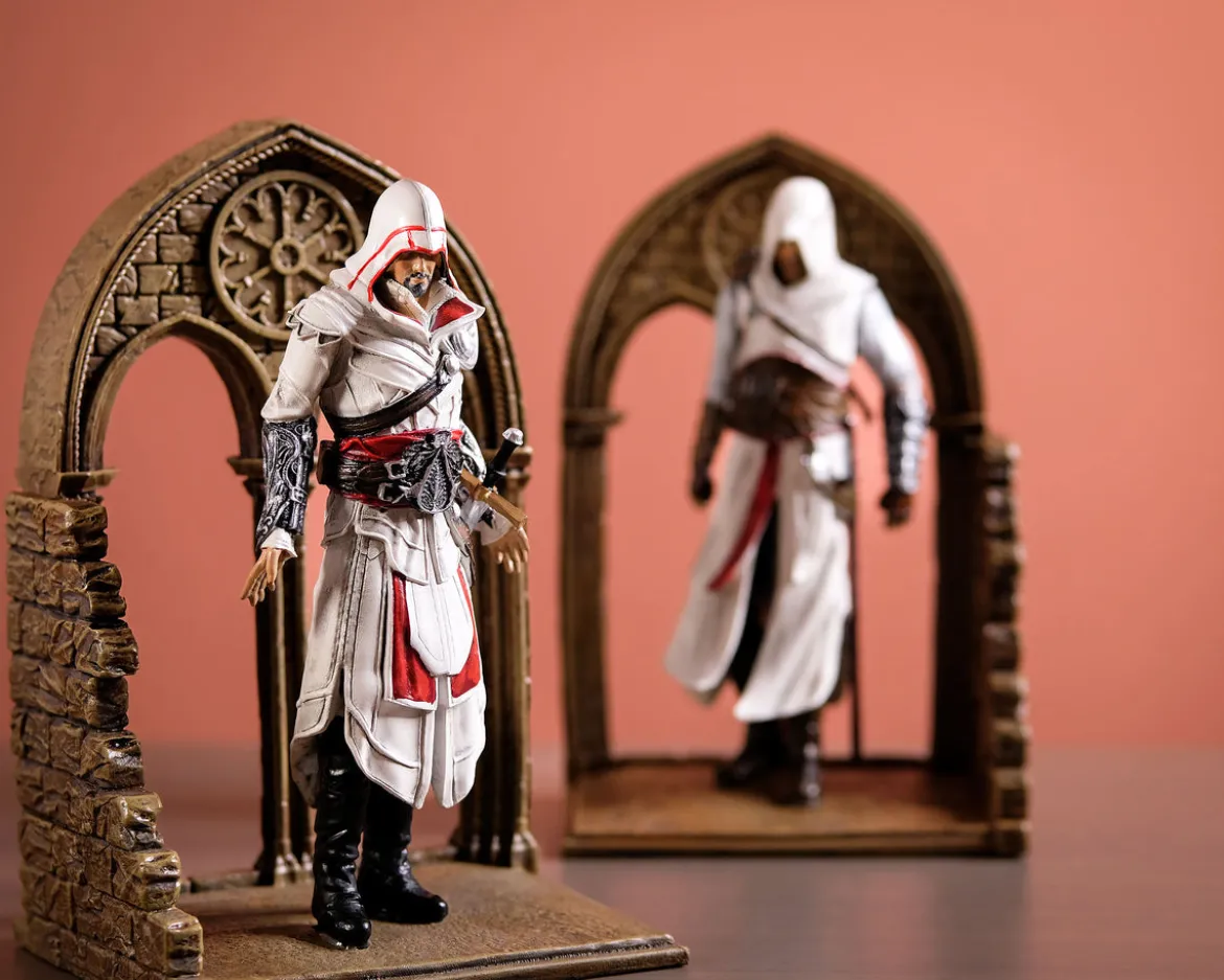 Assassin's Creed - Altair und Ezio Buchstützen