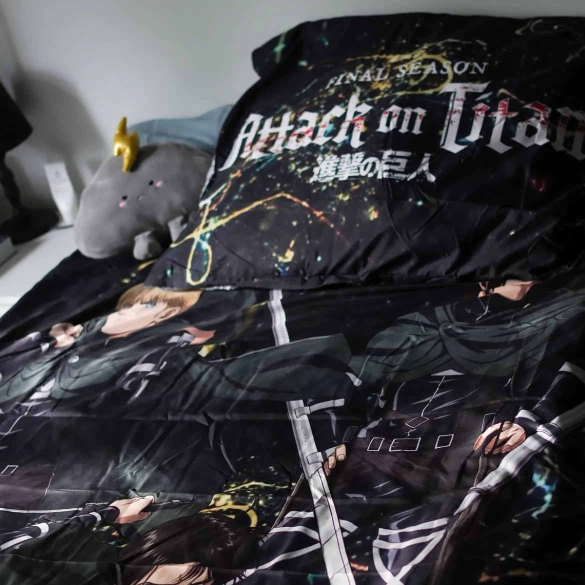 Attack on Titan - Characters Bettwäsche