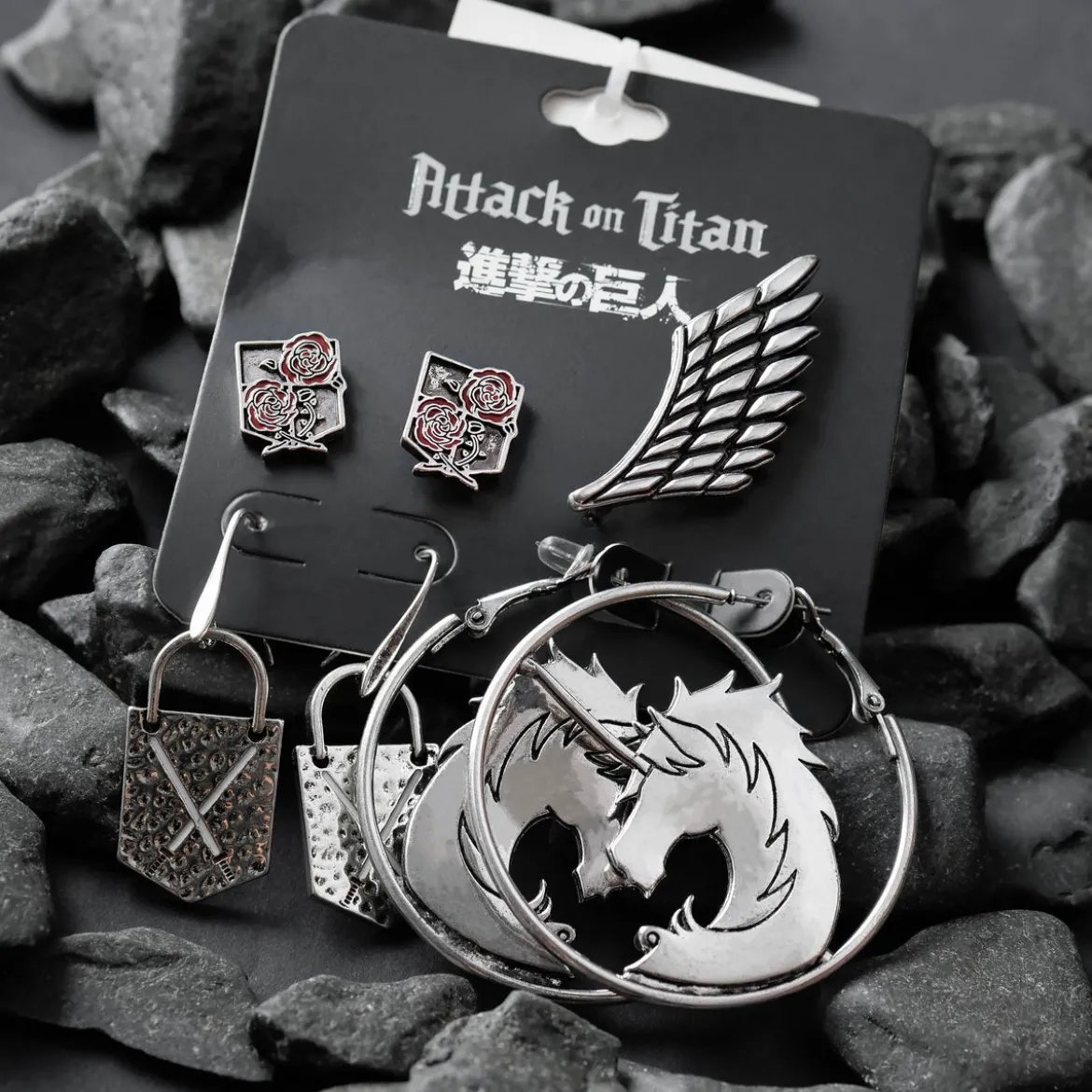 Attack on Titan - Ohrstecker Set