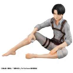 Attack on Titan - Squad Captain Levi Figur Palm Size