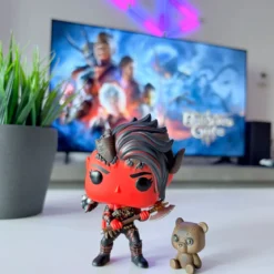 Baldur's Gate - Karlach mit Clive Funko Pop Figur