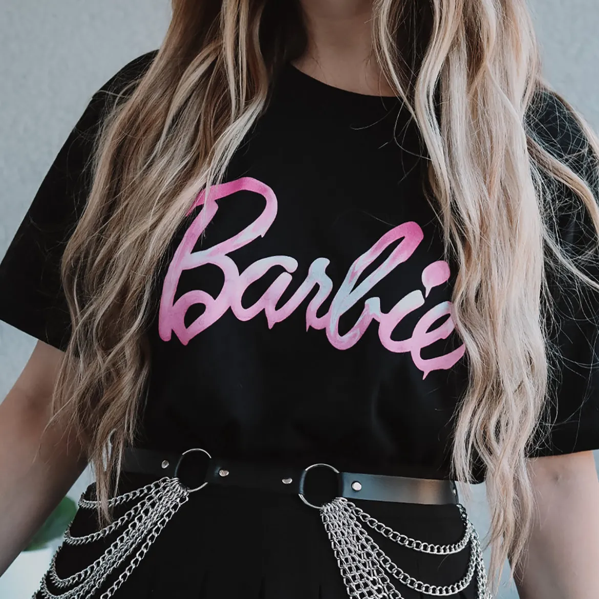 Barbie - Melted Logo T-Shirt schwarz