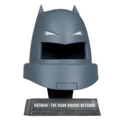 Batman DC Direct Mini-Replik 1/3 Gepanzerte Batman Maske (Dark Knight Returns) 18 cm