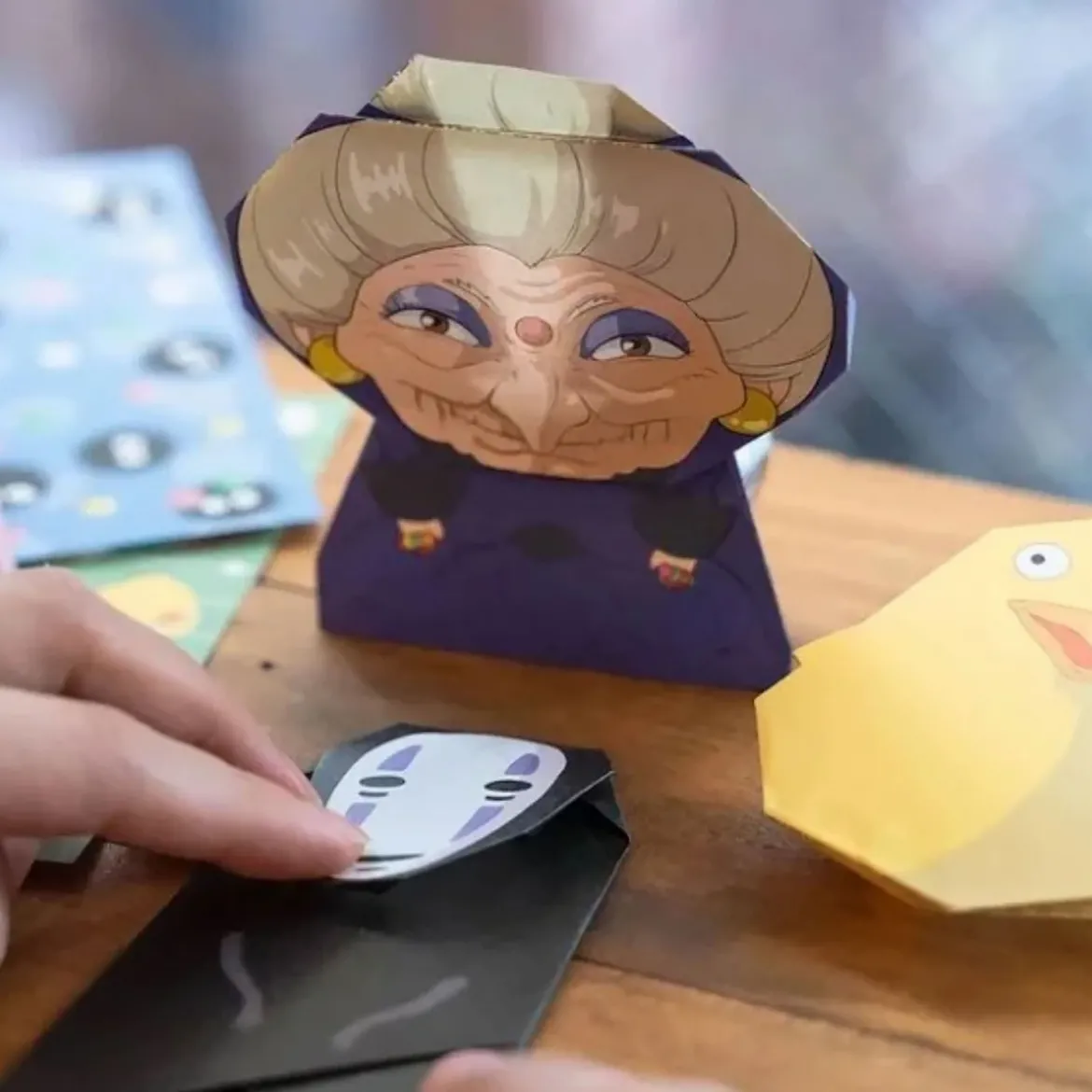 Chihiros Reise ins Zauberland - Ohngesicht und Chihiro Origami Set