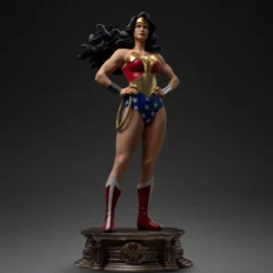 DC Comics Legacy Replica Statue 1/4 Wonder Woman 56 cm