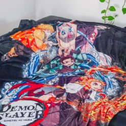 Demon Slayer - Group Flauschdecke