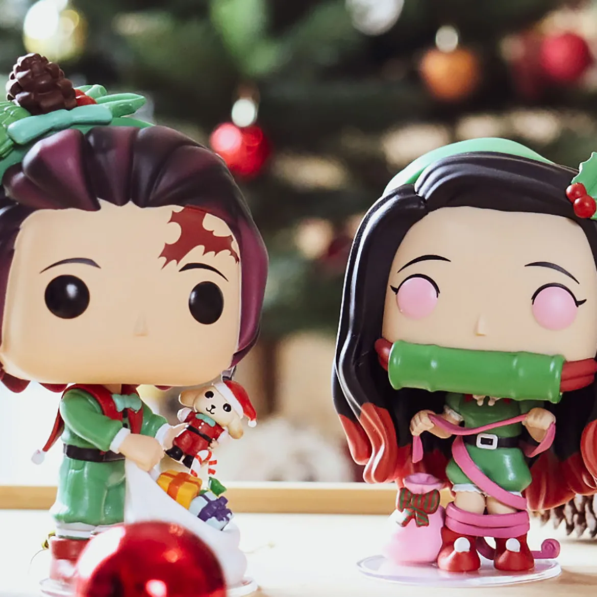 Demon Slayer - Nezuko Holiday Funko Pop Figur