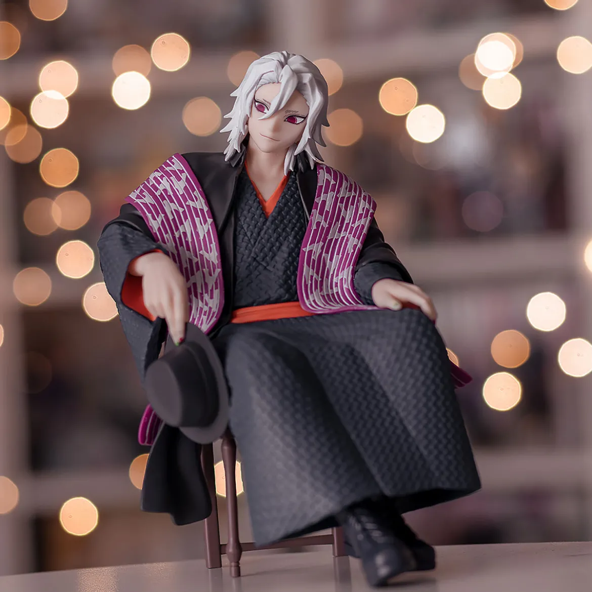 Demon Slayer - Tengen Uzui Non-Scale Figur