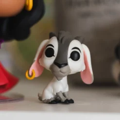 Der Glöckner von Notre Dame - Esmeralda mit Djali Funko Pop Figur