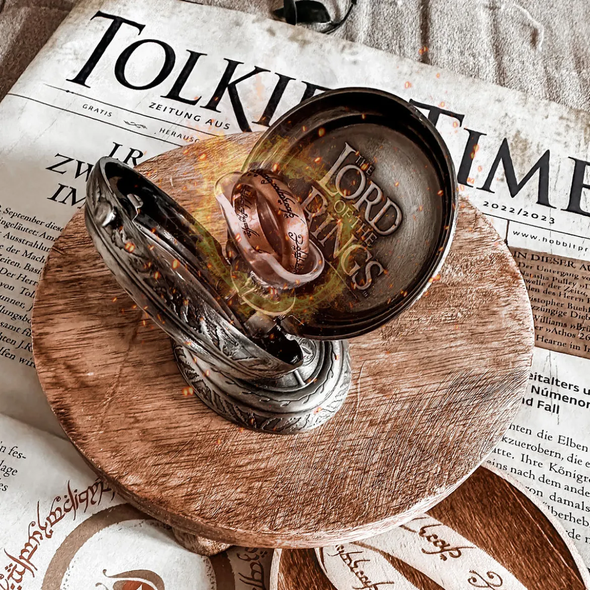Der Herr der Ringe - Der Eine Ring im Schmuckdisplay