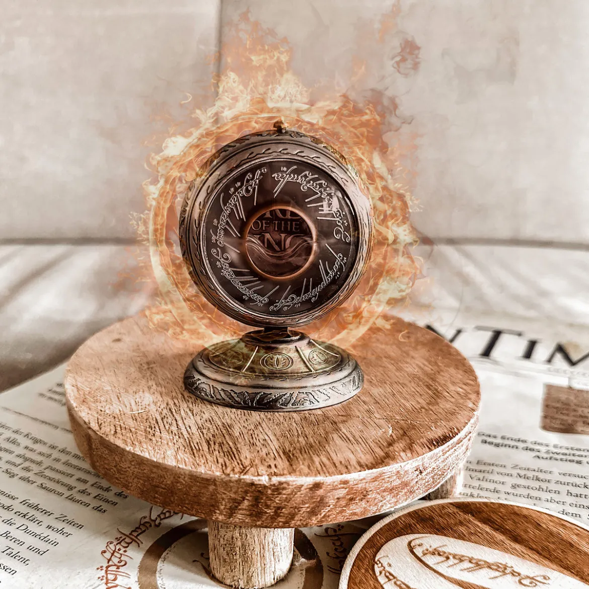 Der Herr der Ringe - Der Eine Ring im Schmuckdisplay