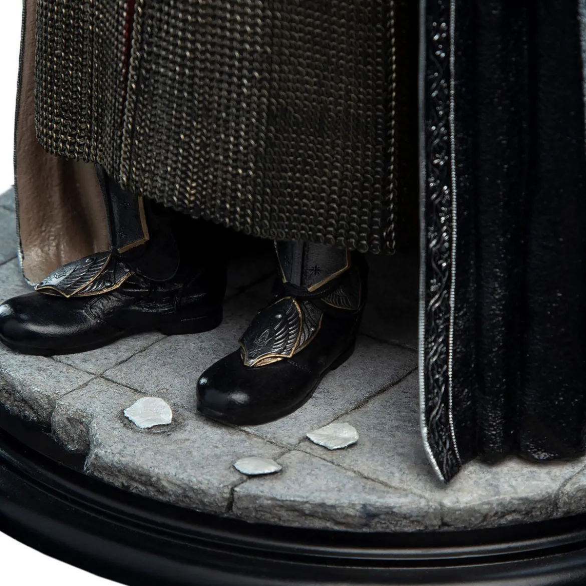 Der Herr der Ringe - König Aragorn Figur Classic Series