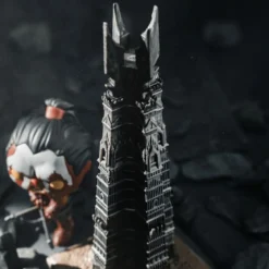 Der Herr der Ringe - Lurtz mit Orthanc Funko Pop Figur