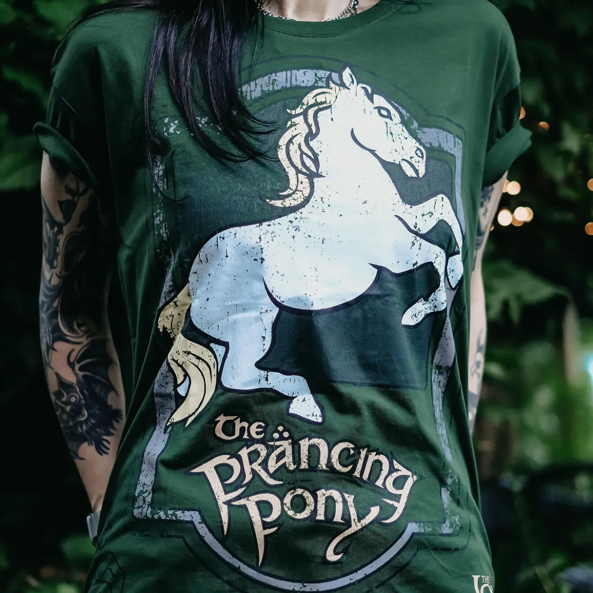 Der Herr der Ringe - Zum Tänzelnden Pony Logo T-Shirt grün