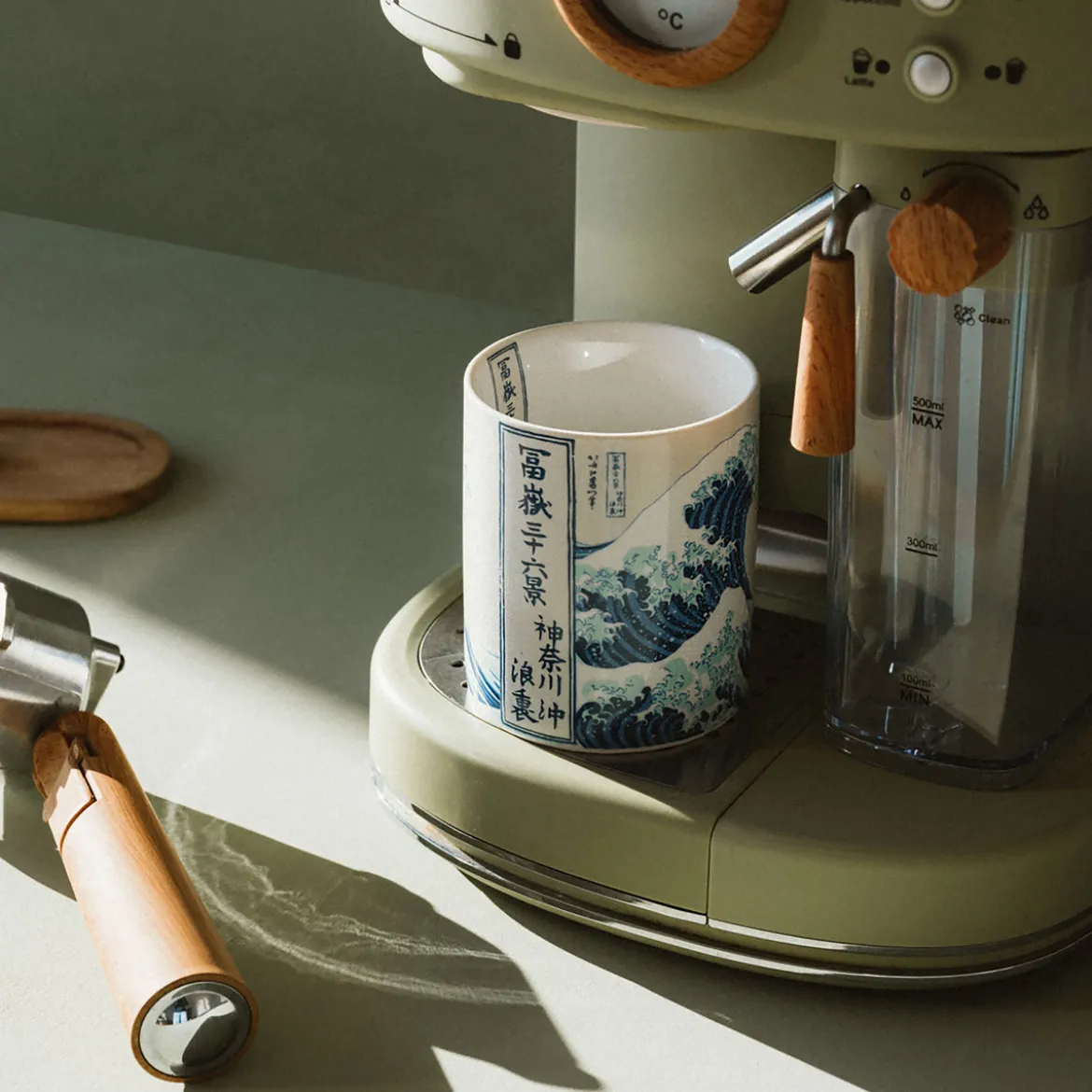 Die große Welle vor Kanagawa - Katsushika Hokusai Tasse