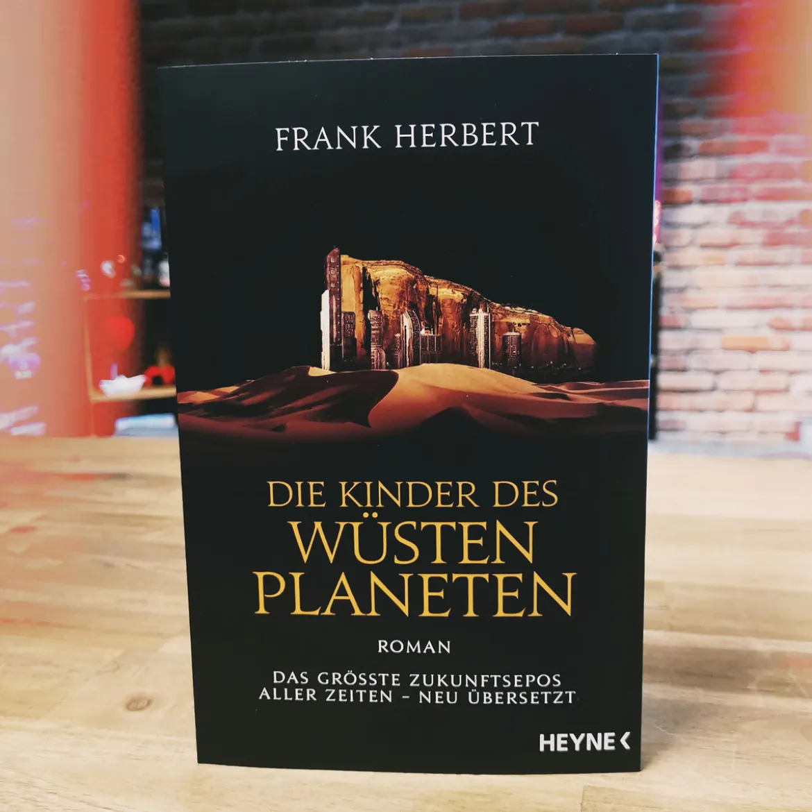 Die Kinder des Wüstenplaneten - Roman