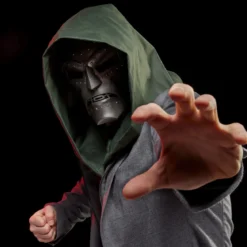 Doctor Doom - Marvel Legends Premium Helm