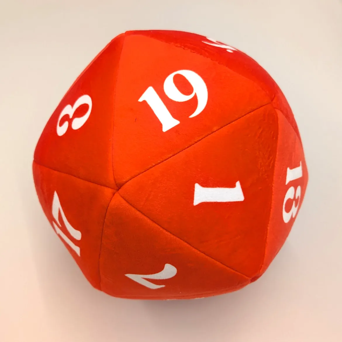 Dungeons & Dragons - D20 Plüsch Würfel