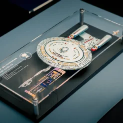Enterprise NCC 1701-D Wandplakette mit Modell Replik - Star Trek
