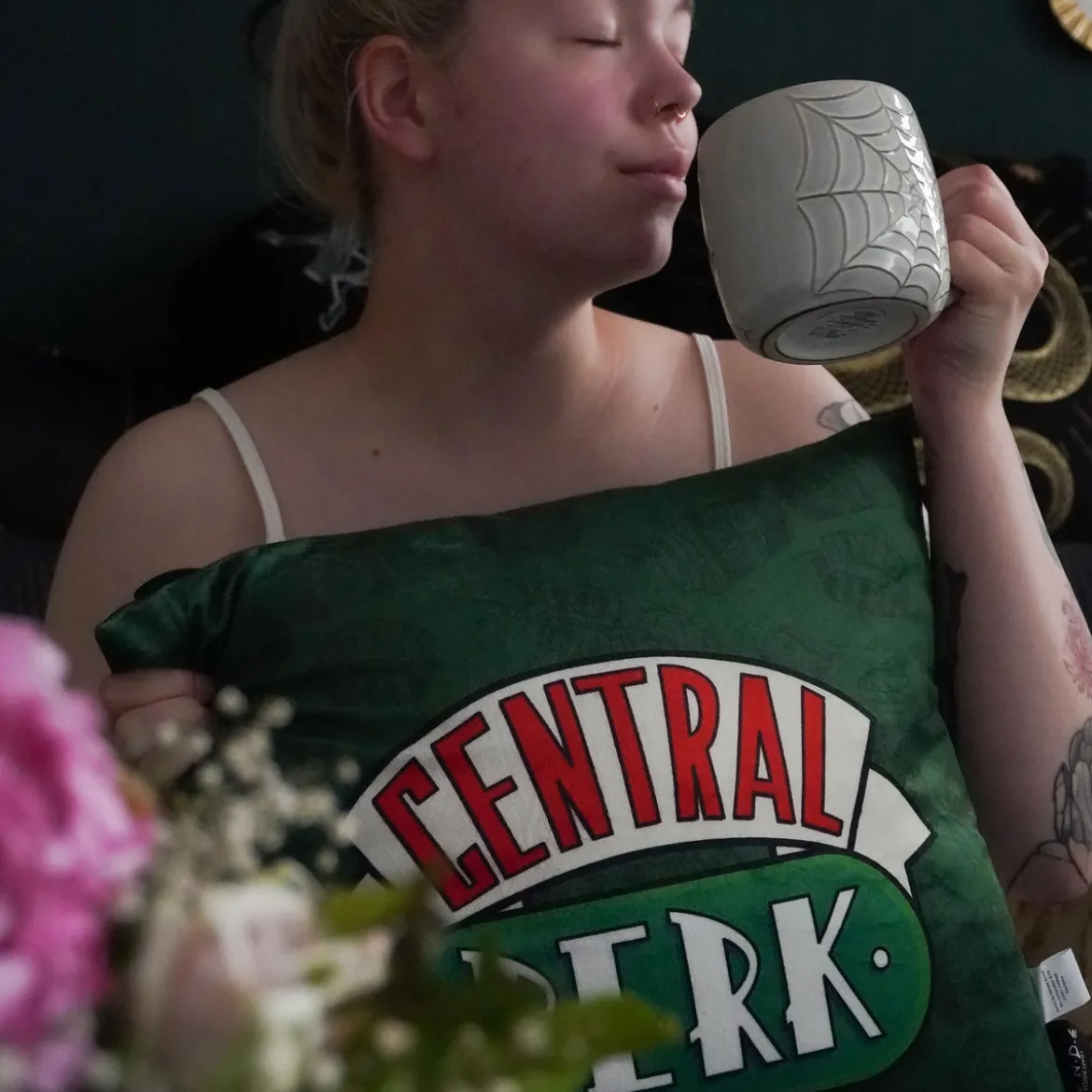 Friends - Central Perk Kissen grün