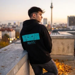 Frieren - Kapuzenjacke schwarz