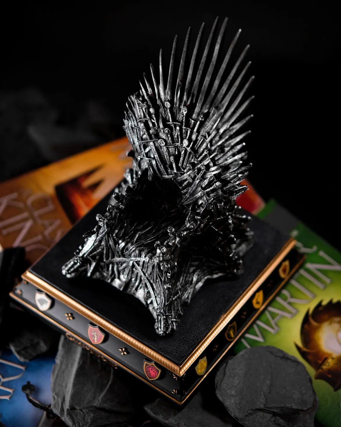 Game of Thrones - Eiserner Thron Buchstütze