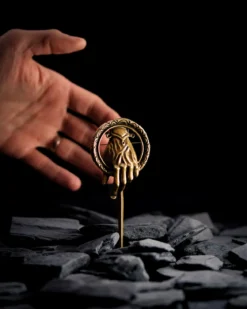 Game of Thrones - Hand des Königs Anstecknadel