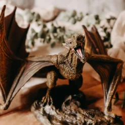 Game of Thrones - Viserion Statue