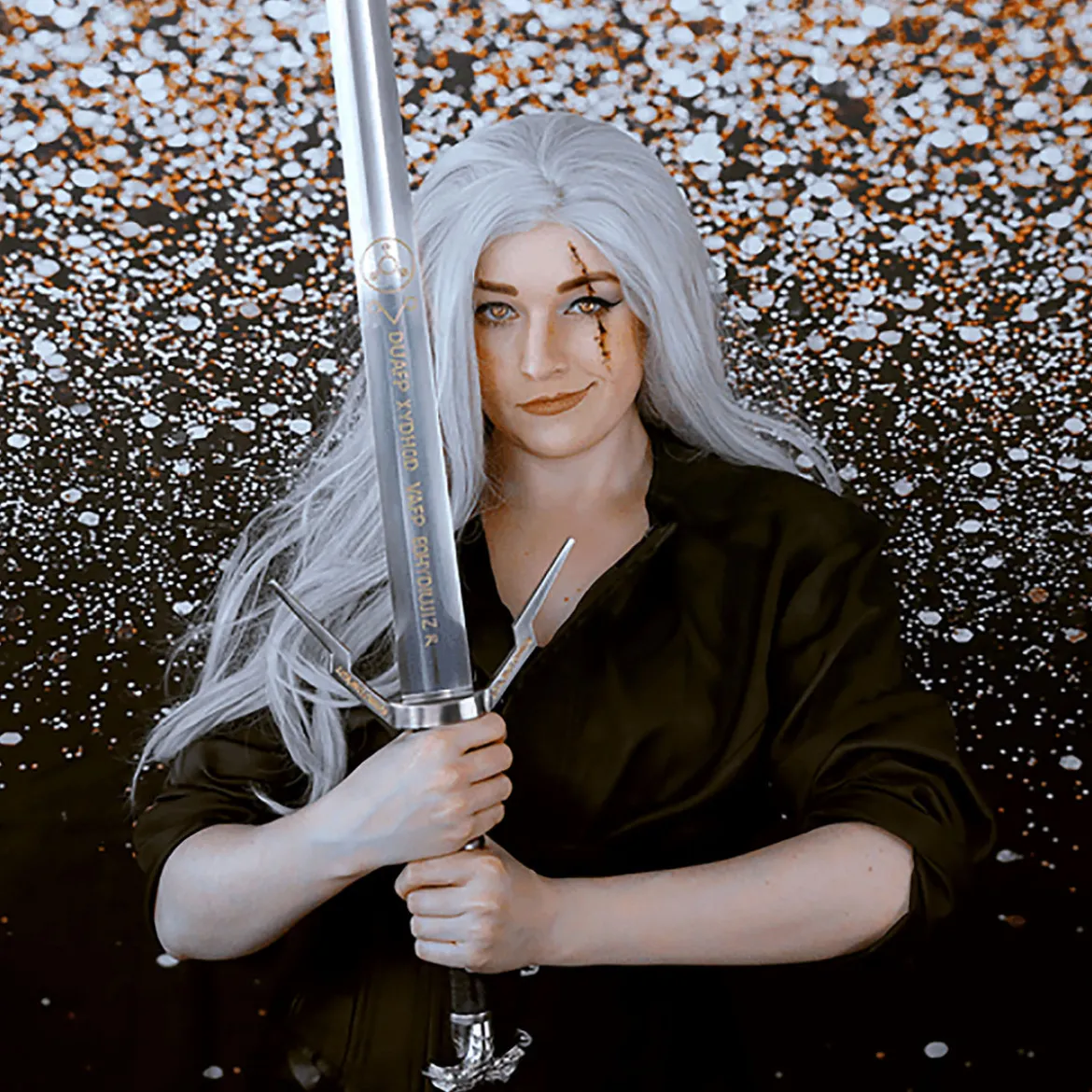 Geralt von Riva Silberschwert Replik mit Scheide für Witcher Fans