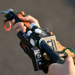 Ghostbusters - Spenglers Protonenstrahler Premium Replik mit Licht und Sound