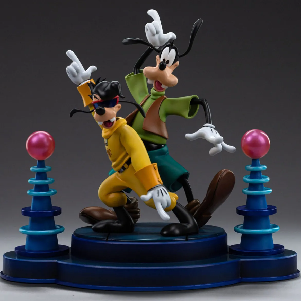 Goofy - Der Film Art Scale Statue 1/10 Goofy and Max 24 cm