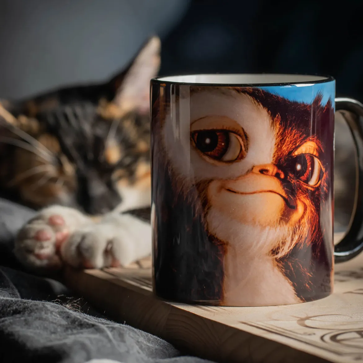 Gremlins - Handle With Care Tasse