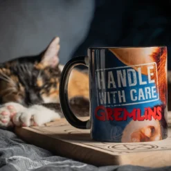 Gremlins - Handle With Care Tasse