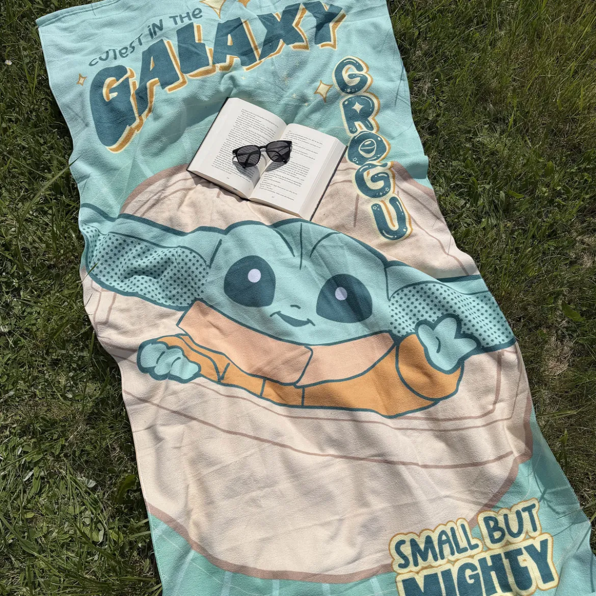 Grogu Cutest in the Galaxy Badetuch - Star Wars The Mandalorian