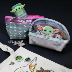 Grogu in Wiege Kosmetiktasche - Star Wars The Mandalorian