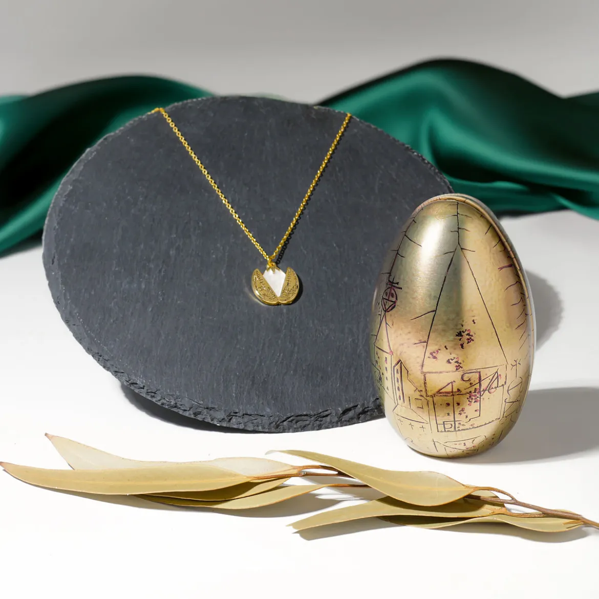 Harry Potter - Das Goldene Ei Geschenkbox mit Kette
