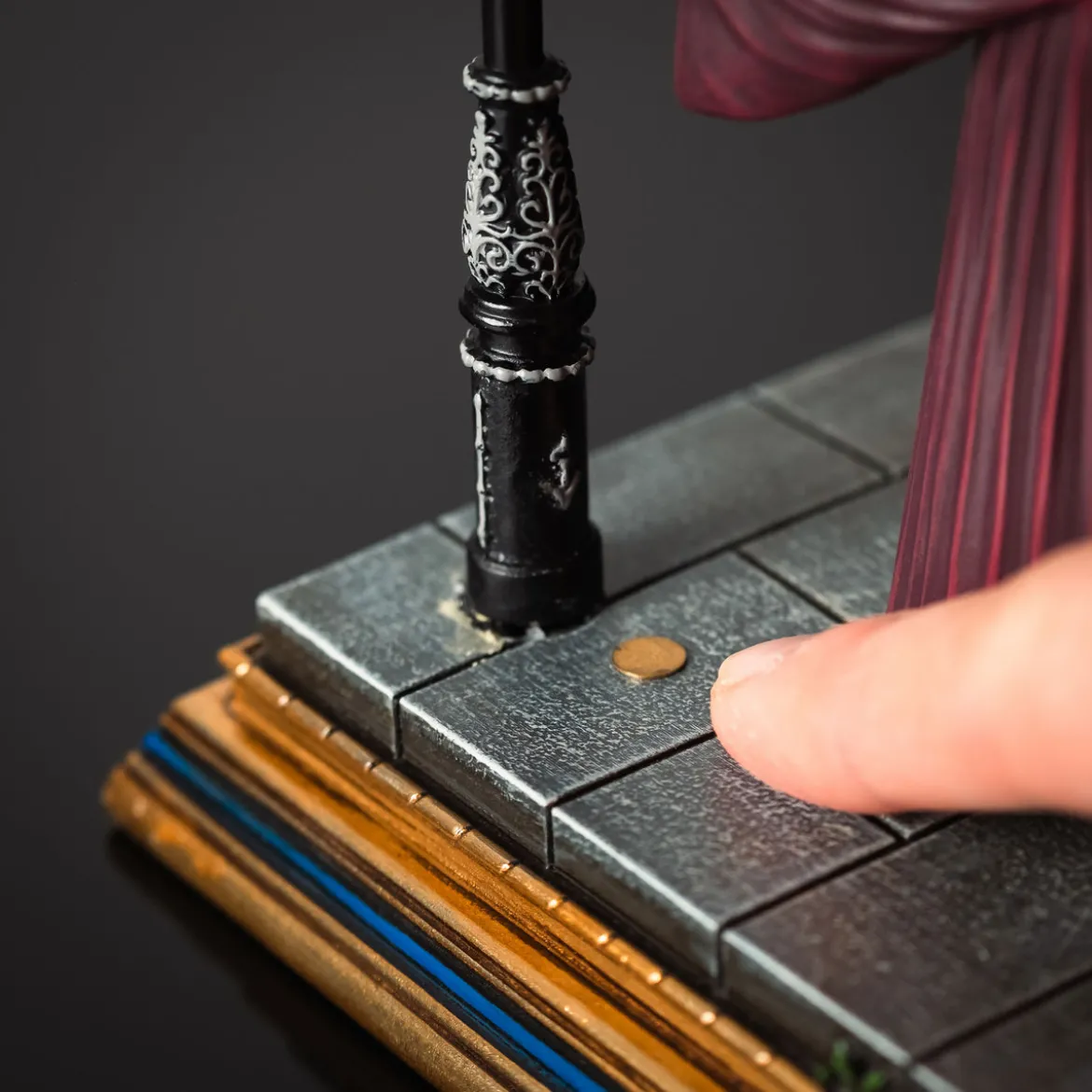 Harry Potter - Dumbledore Privet Drive Diorama Figur mit Licht