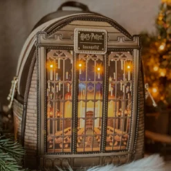 Harry Potter - Große Halle Mini Rucksack mit Licht