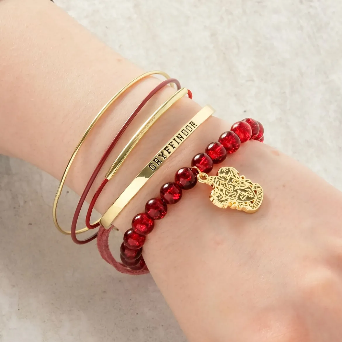 Harry Potter - Gryffindor Armbänder 5er Set