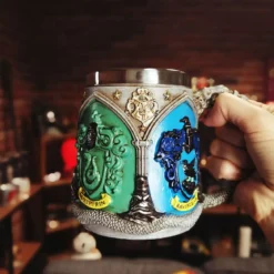 Harry Potter - Hogwarts Häuser Wappen Krug