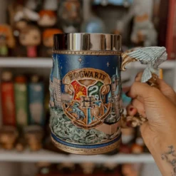 Harry Potter - Hogwarts Logo Krug deluxe