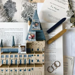 Harry Potter - Hogwarts Schloss Funko Bitty Pop Display mit 2 Figuren