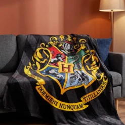 Harry Potter - Hogwarts Wappen Flauschdecke