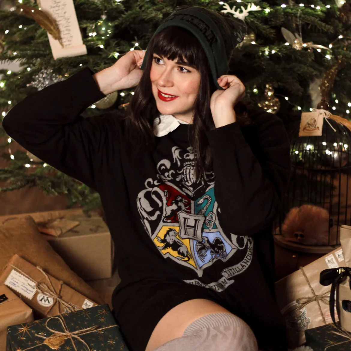 Harry Potter - Hogwarts Wappen Oversize Sweater schwarz
