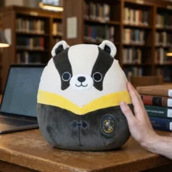 Harry Potter - Hufflepuff Dachs in Robe Squishmallows Plüsch Figur