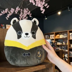 Harry Potter - Hufflepuff Dachs in Robe Squishmallows Plüsch Figur