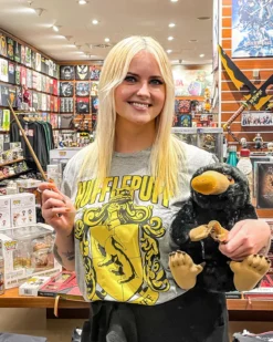 Harry Potter - Hufflepuff Wappen T-Shirt grau