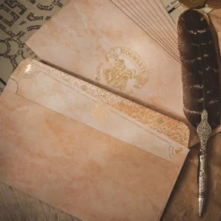 Harry Potter - Schreibfeder mit Hogwarts Briefpapier Set